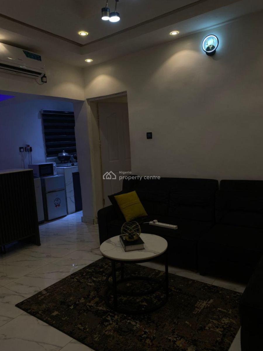 Luxury 2 Bedroom Loft with Lounge, Yaba, Lagos, Flat / Apartment Short Let