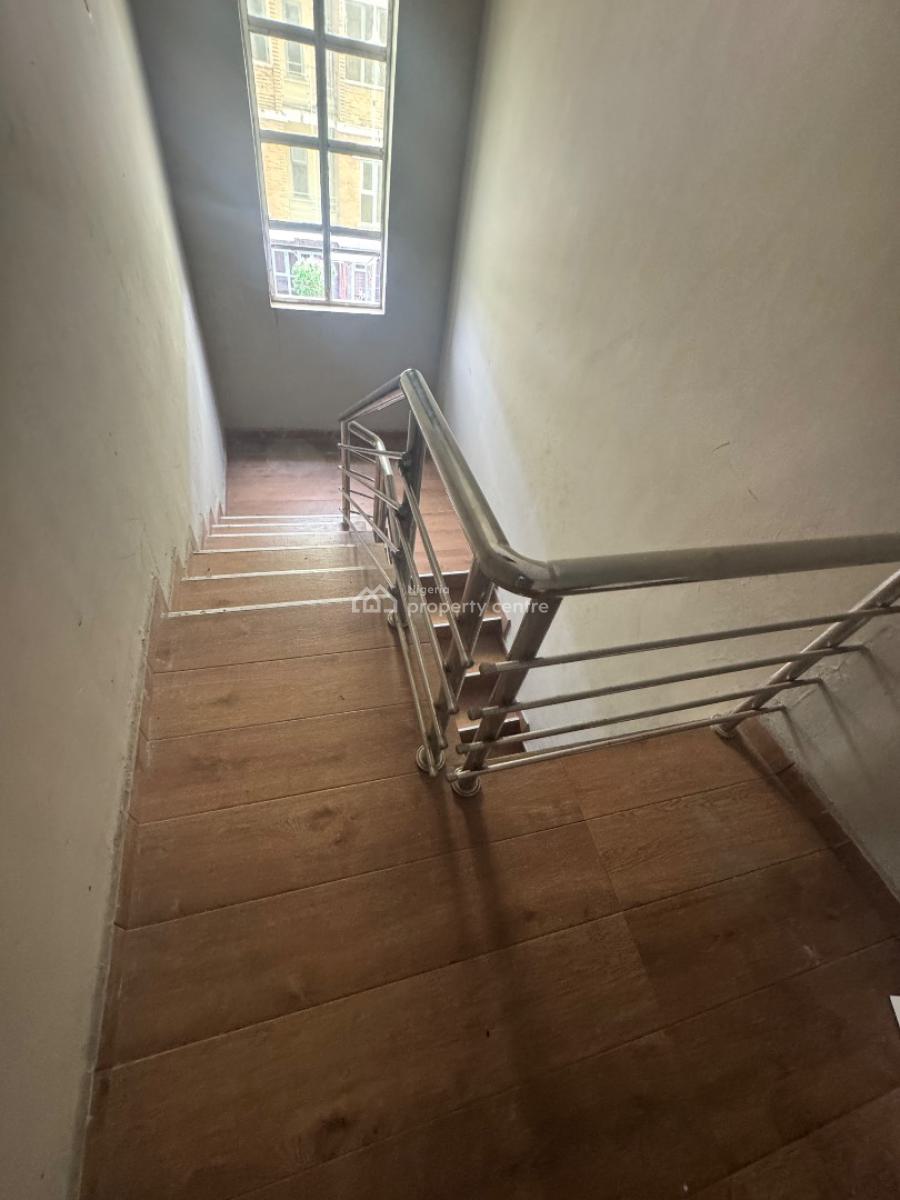 a Portable 2 Bedroom Self Service Apartment(upstair), Platinum Way, Ikate, Lekki, Lagos, Flat / Apartment for Rent