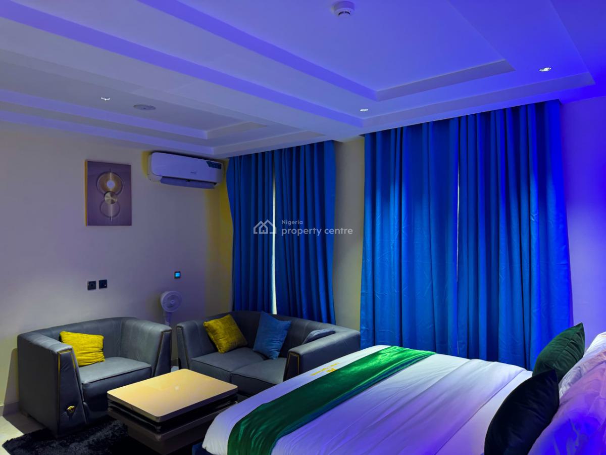 Safari Dream Room, Ago Palace, Isolo, Lagos, Flat / Apartment Short Let