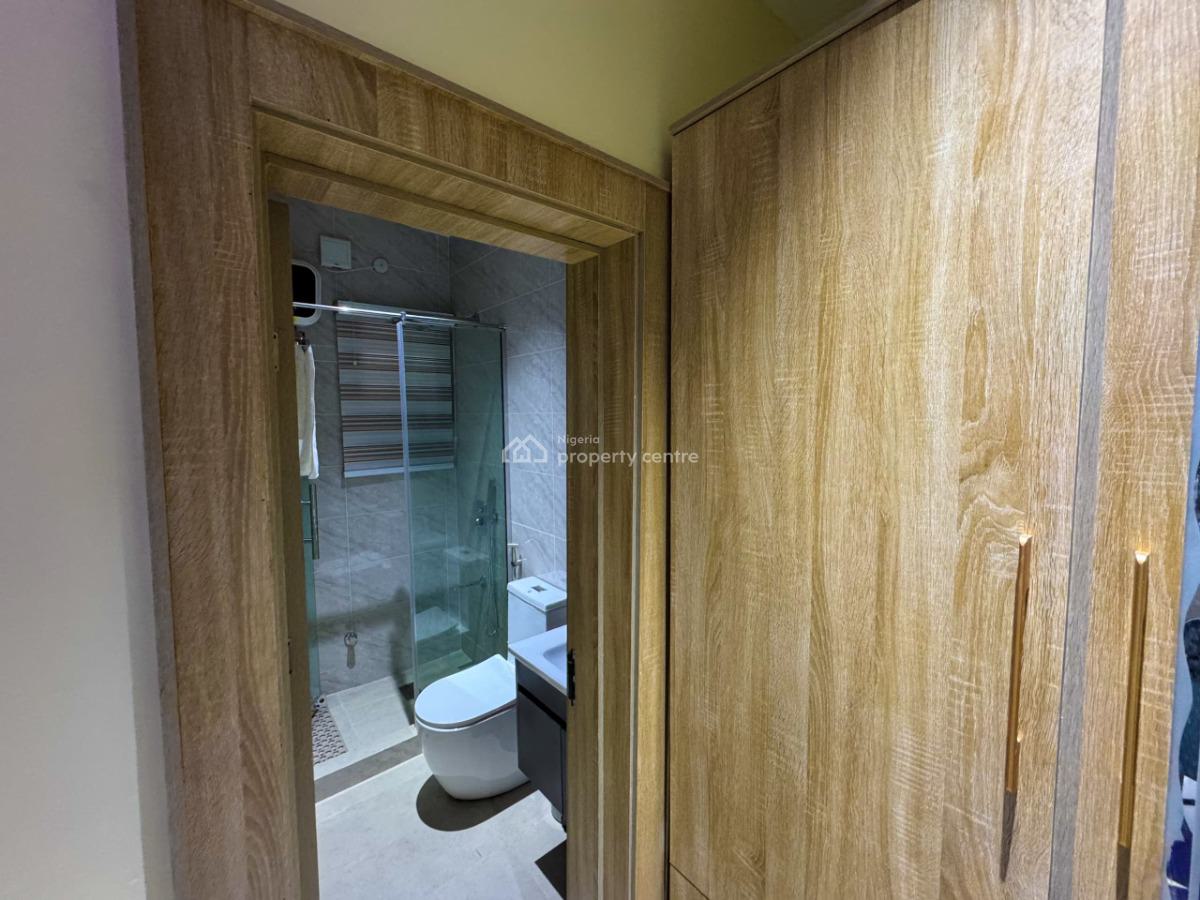 Safari Dream Room, Ago Palace, Isolo, Lagos, Flat / Apartment Short Let
