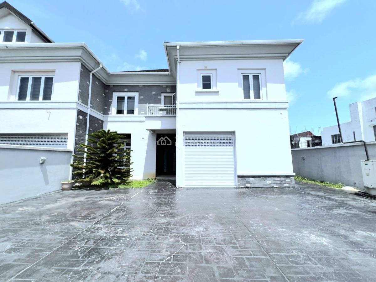Massive 5 Bedroom Detached, Pinnock Beach Estate, Osapa, Lekki, Lagos, Semi-detached Duplex for Rent