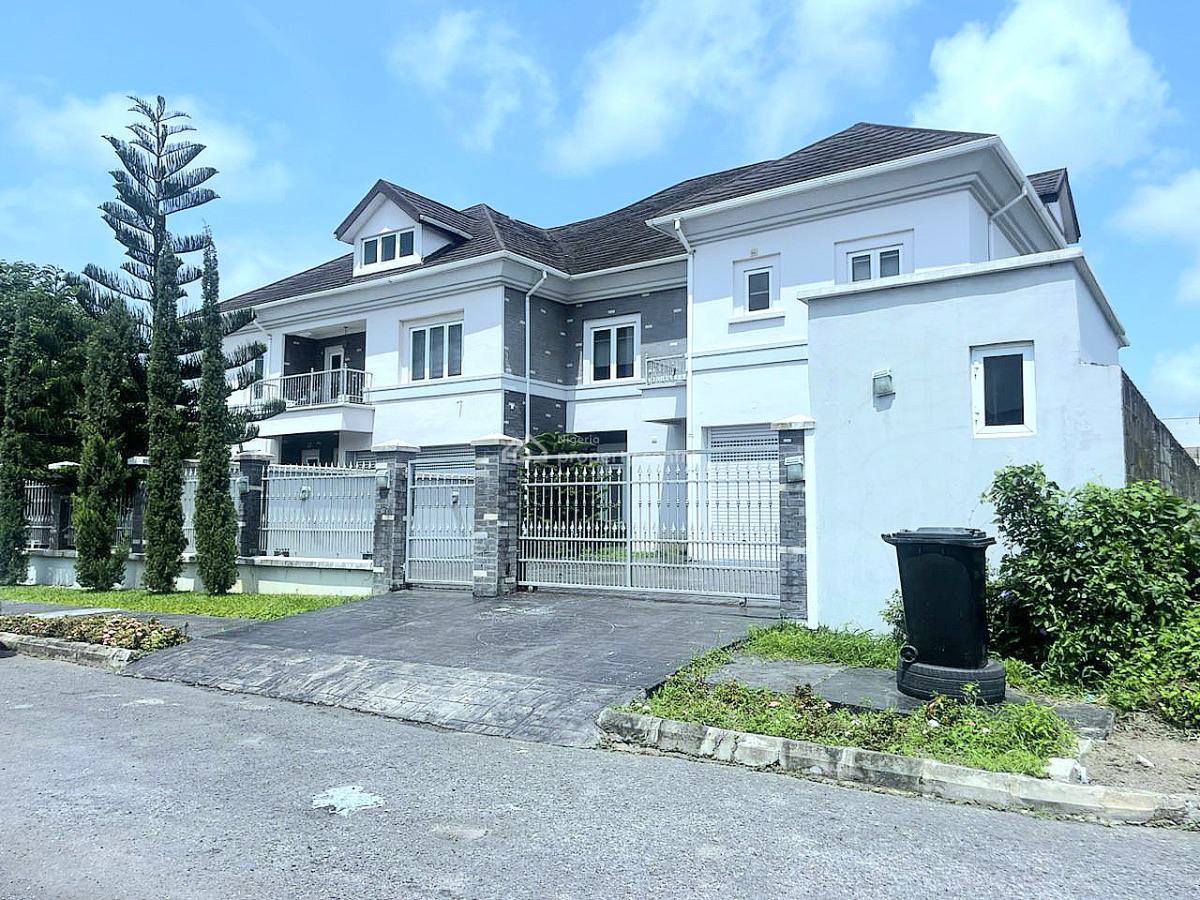 Massive 5 Bedroom Detached, Pinnock Beach Estate, Osapa, Lekki, Lagos, Semi-detached Duplex for Rent