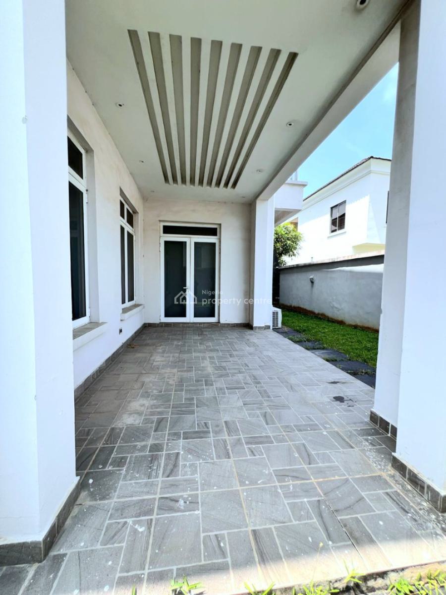 Massive 5 Bedroom Detached, Pinnock Beach Estate, Osapa, Lekki, Lagos, Semi-detached Duplex for Rent