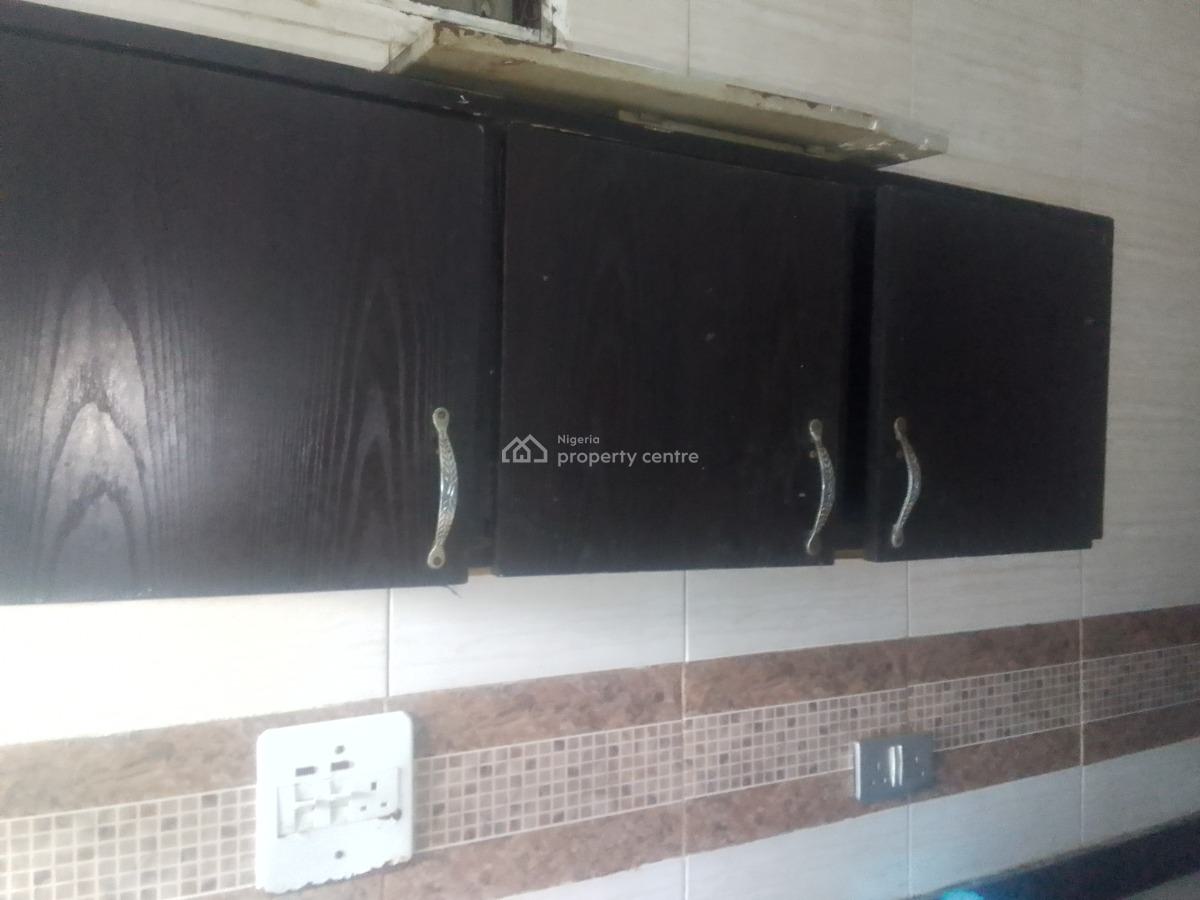 Spacious Luxury Shared Apartment with Excellent Features, Deeper Life Rd, Ogombo, Ajah, Lagos, Flat / Apartment for Rent