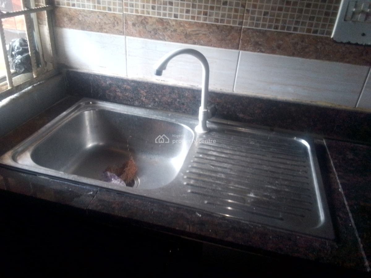 Spacious Luxury Shared Apartment with Excellent Features, Deeper Life Rd, Ogombo, Ajah, Lagos, Flat / Apartment for Rent