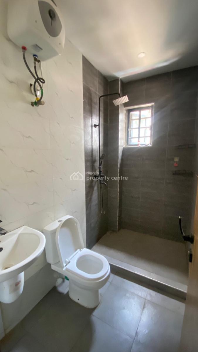 2bedroom Apartment, Ologolo, Lekki, Lagos, Flat / Apartment for Rent