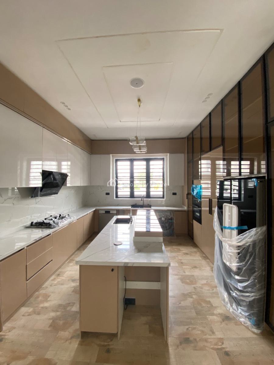 Lovely 5 Bed with Spacious Compound, Megamound Estate, Ikota, Lekki, Lagos, Detached Duplex for Sale