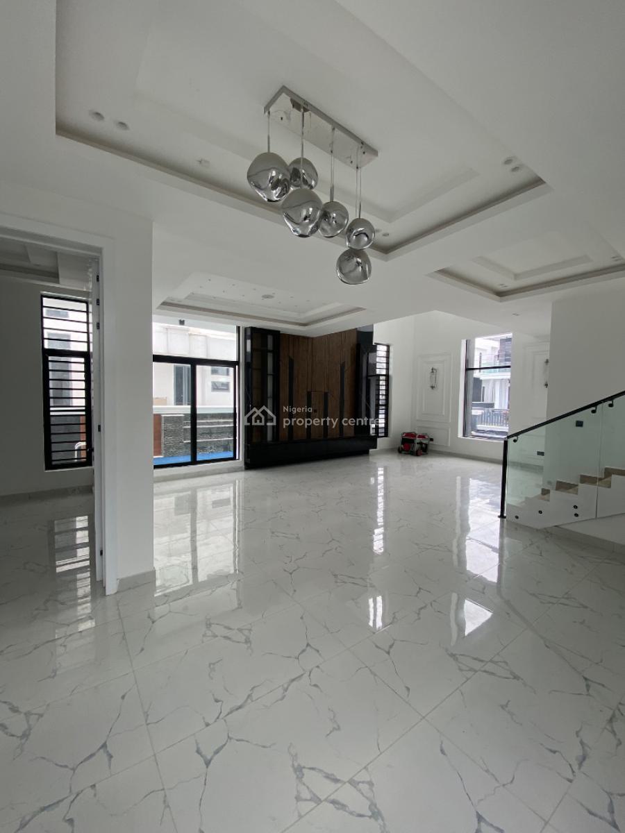 Lovely 5 Bed with Spacious Compound, Megamound Estate, Ikota, Lekki, Lagos, Detached Duplex for Sale