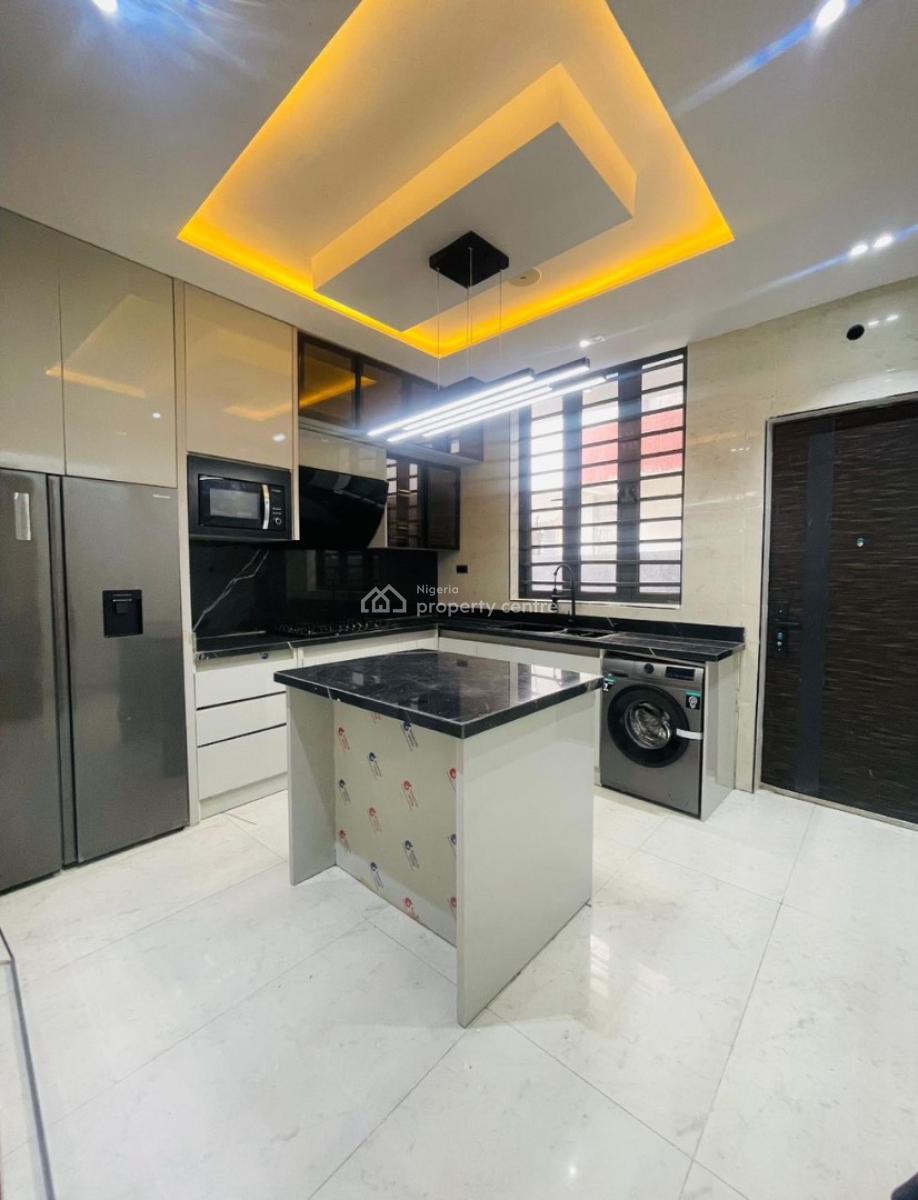 5bedroom Fully Detached Duplex with Bq, Lekki Phase 1, Lekki, Lagos, Detached Duplex for Sale