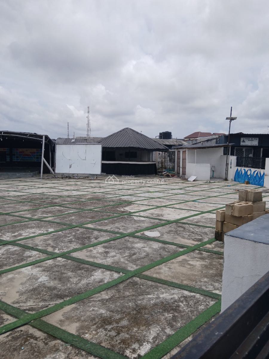 a Very Large Open Space, Along Ado Road, Ajah, Lagos, Restaurant / Bar for Rent