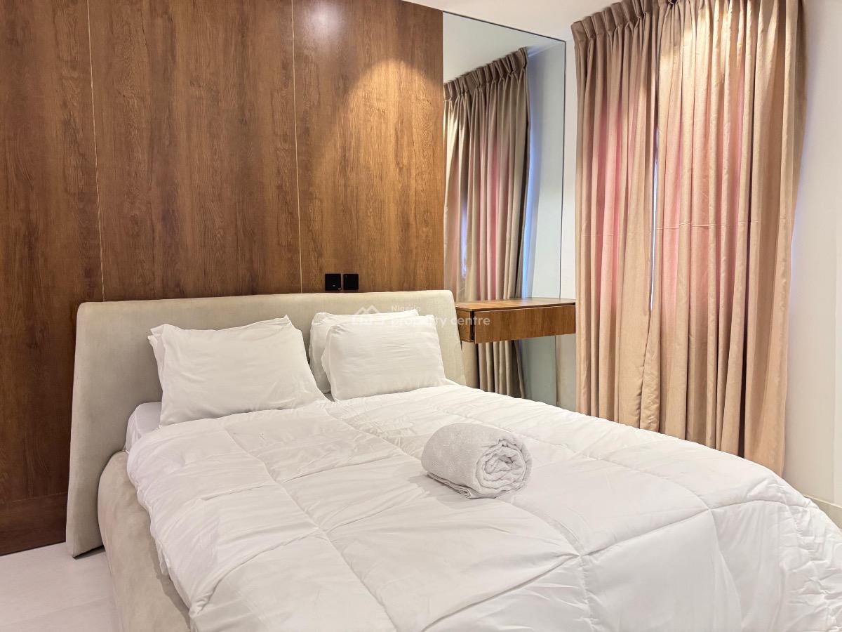 Luxury 2 Bedroom Apartments with Ps5, Ikate, Lekki, Lagos, Flat / Apartment Short Let