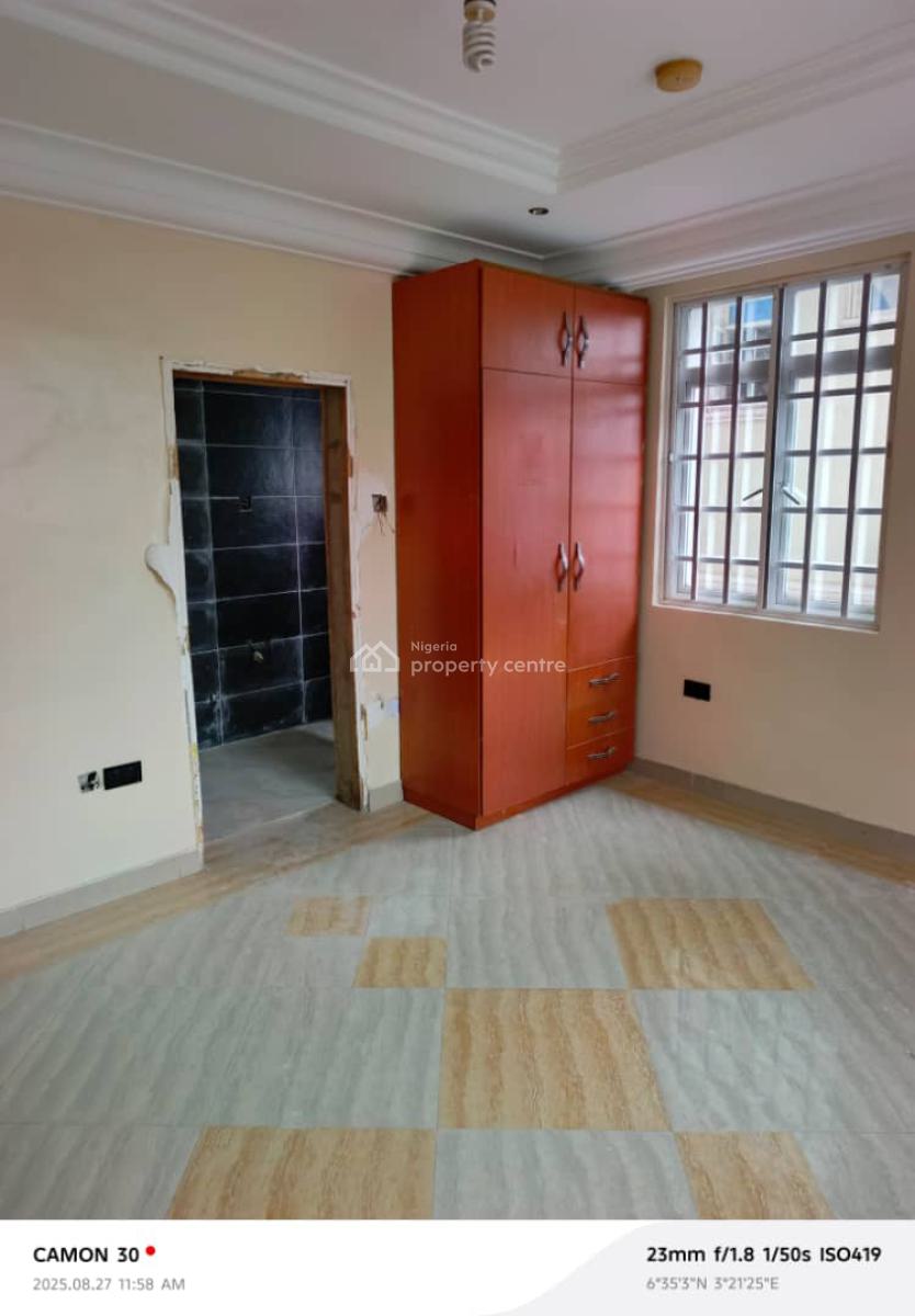 3bedroom + Bq, Ikeja Gra, Ikeja, Lagos, Flat / Apartment for Sale