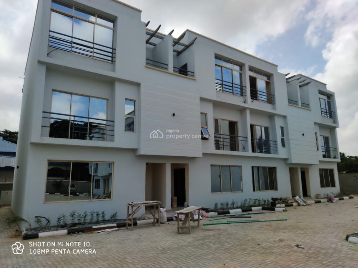Spacious  4 Bedroom Terrace Duplex in a Well Secured Estate, Ikeja Gra, Ikeja, Lagos, Terraced Duplex for Sale