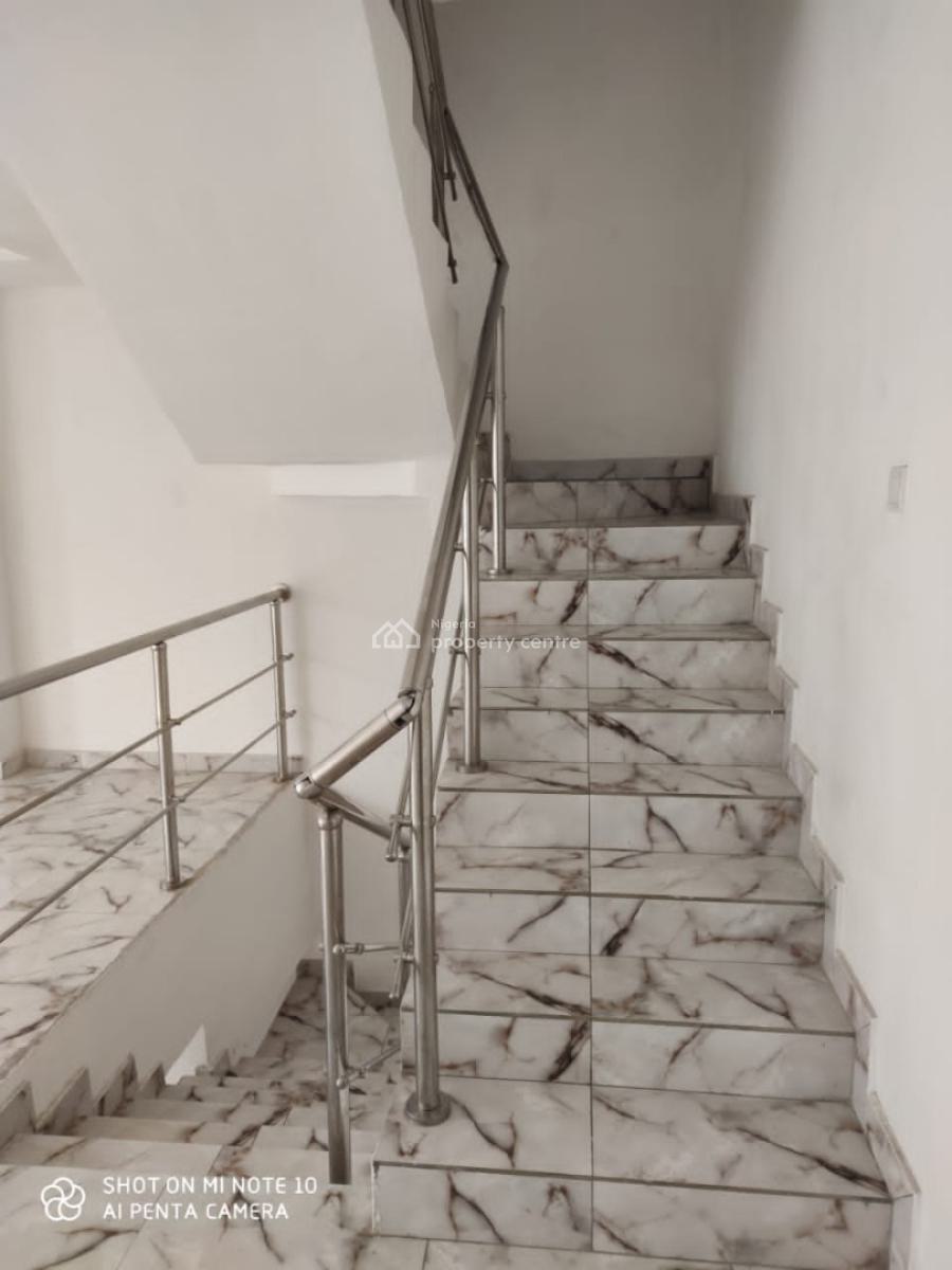 Spacious  4 Bedroom Terrace Duplex in a Well Secured Estate, Ikeja Gra, Ikeja, Lagos, Terraced Duplex for Sale