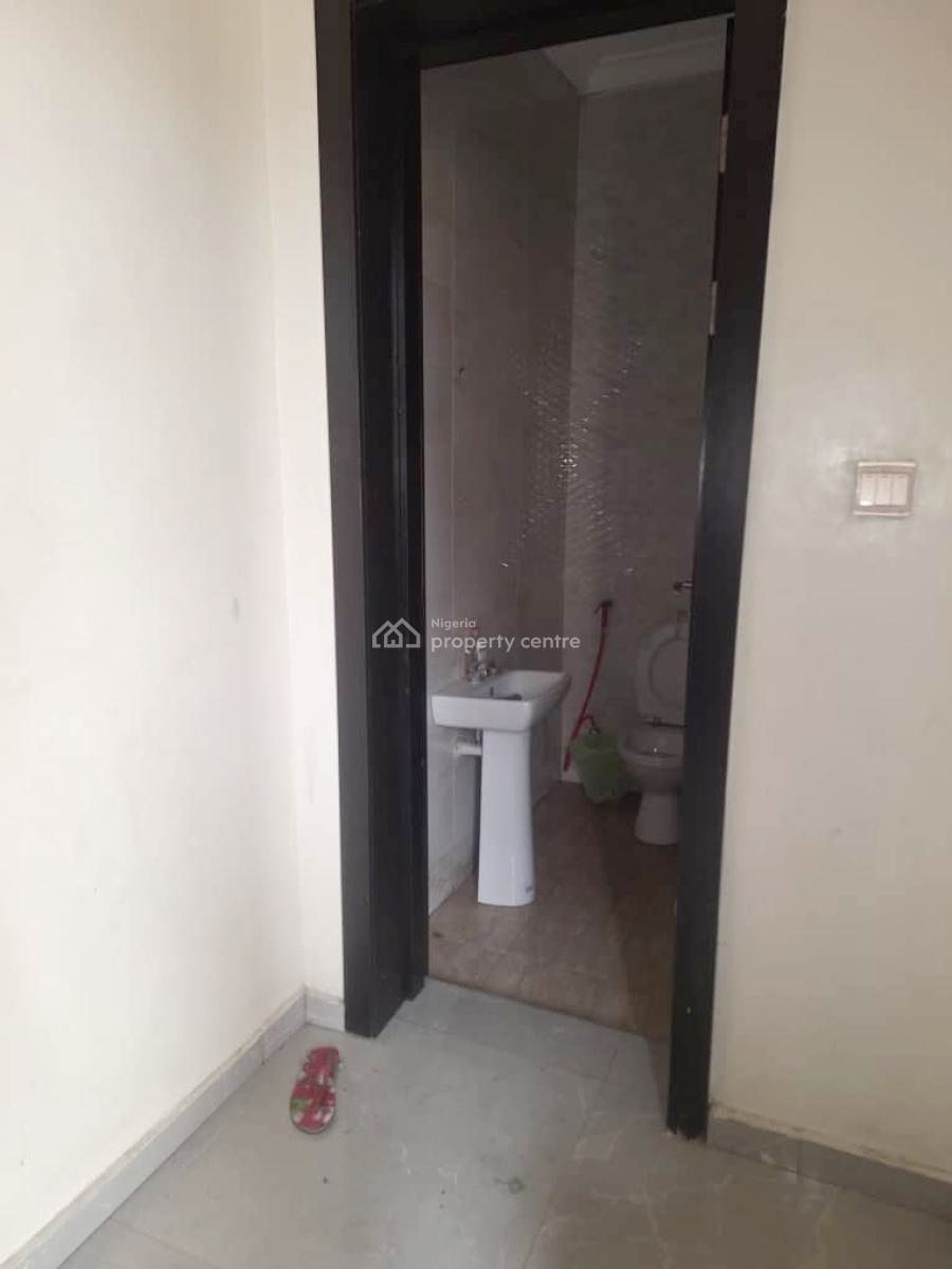 Luxury 4 Bedroom Semi Detached Duplex with a Room Bq, Gra Phase 1, Magodo, Lagos, Semi-detached Duplex for Rent