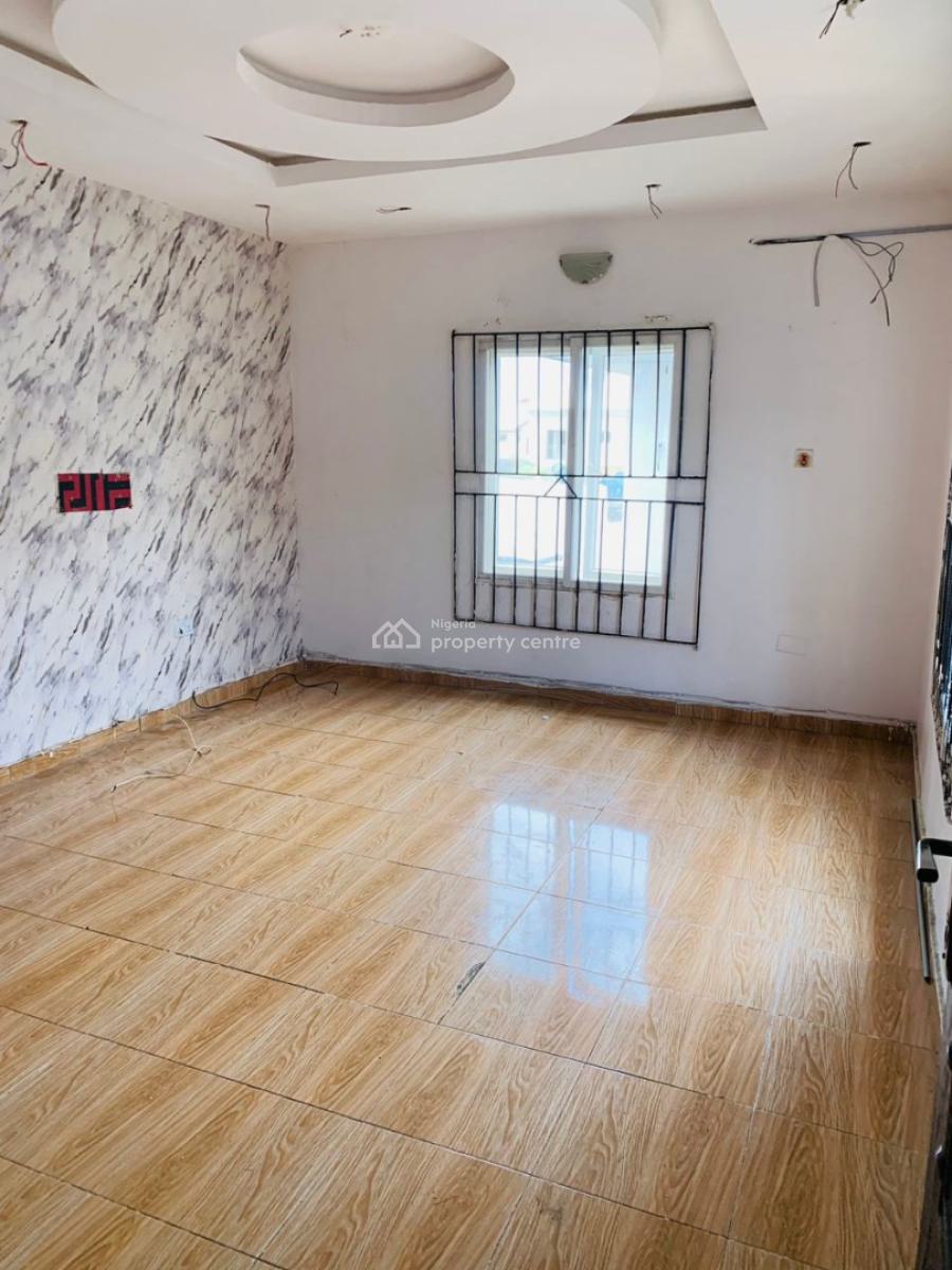 a Lovely Room & Parlor Self Contain Mini Flat Upstairs Apartment, Unity Estate Badore Road, Badore, Ajah, Lagos, Mini Flat (room and Parlour) for Rent