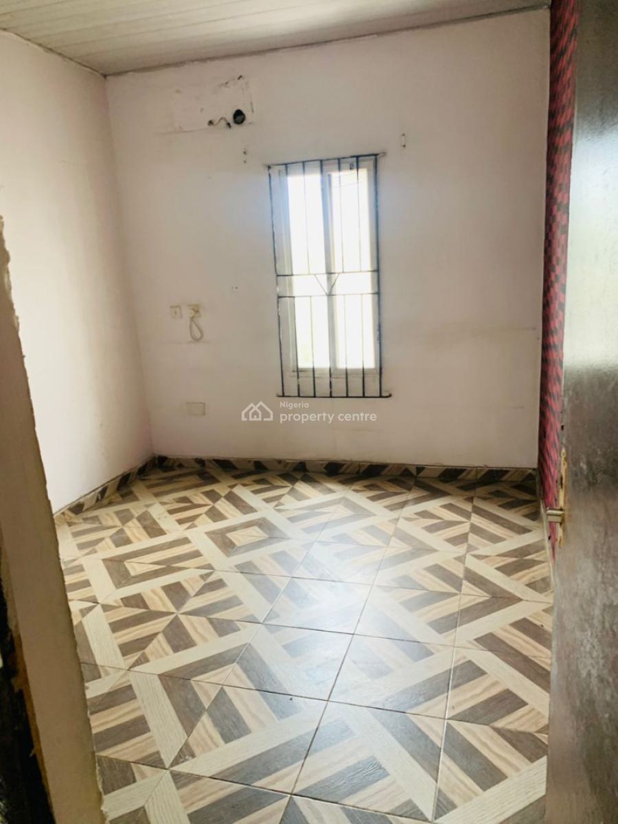 a Lovely Room & Parlor Self Contain Mini Flat Upstairs Apartment, Unity Estate Badore Road, Badore, Ajah, Lagos, Mini Flat (room and Parlour) for Rent