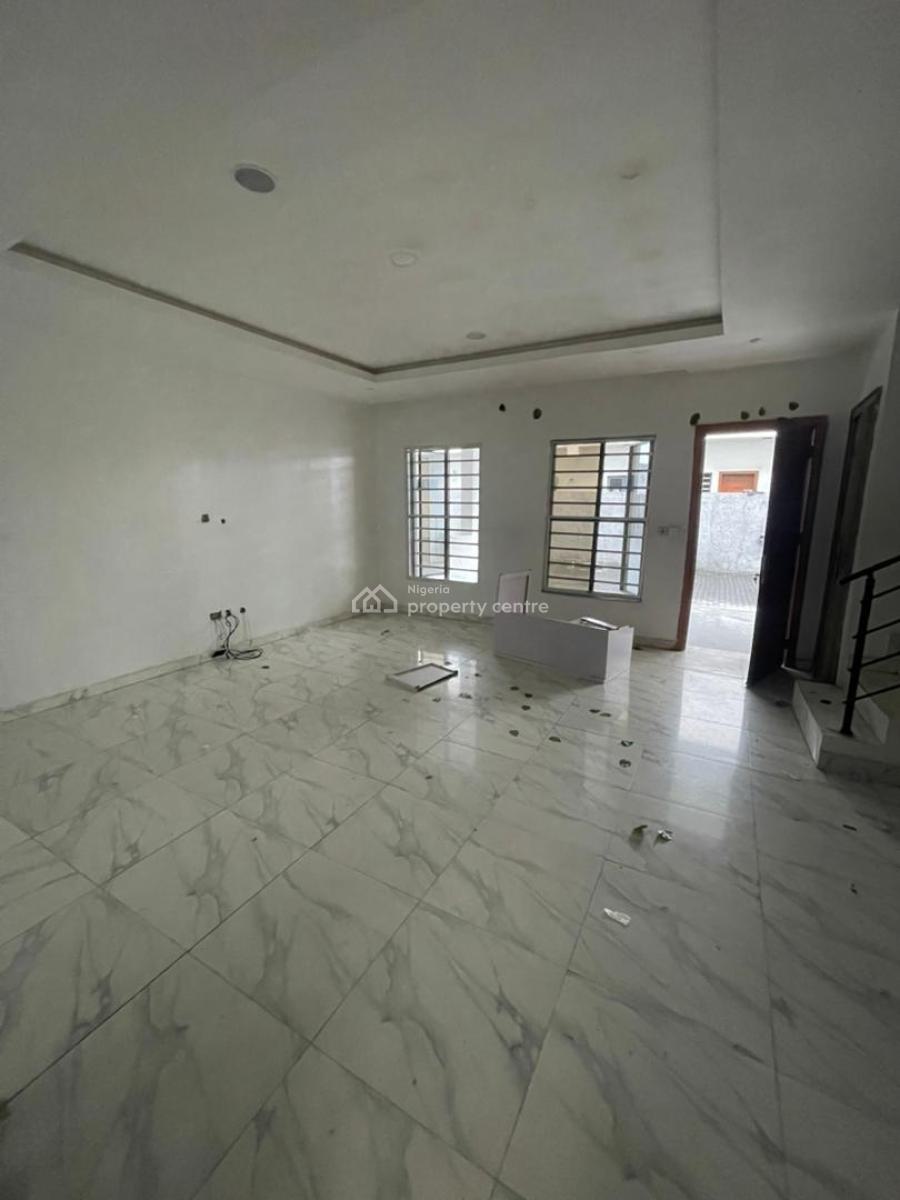 Well Maintained 4 Bedroom Terrace Duplex Is Available in a Se, Orchid, Before Round About, Lekki, Lagos, Semi-detached Duplex for Rent