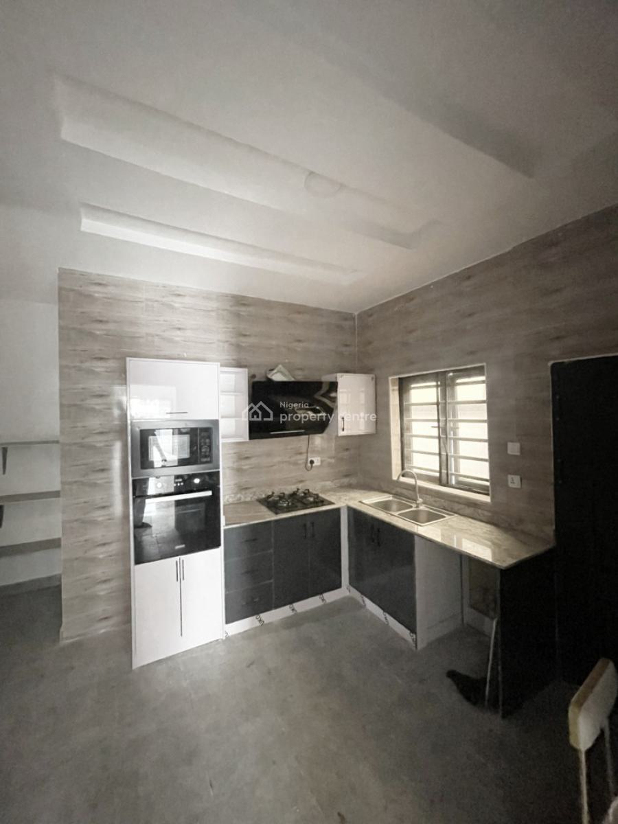 Luxury Spacious 4 Bedroom Fully Detach House with Security House & Bq, Gra Phase 1, Magodo, Lagos, Detached Duplex for Sale