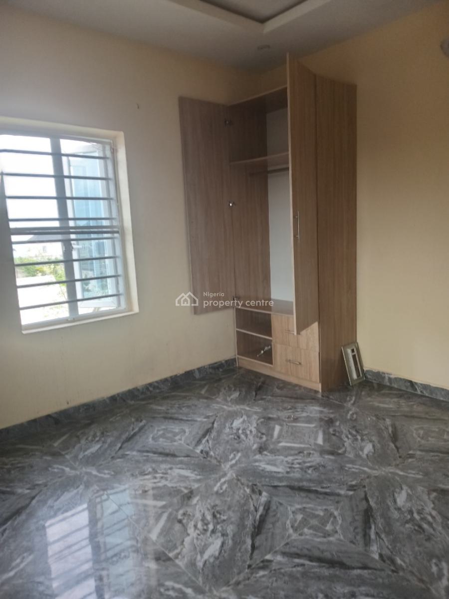 Luxury Miniflat Upstairs Apartment P.o.p Ceilings. Visitors Toilet, Awoyaya New Road Gbetu, Awoyaya, Ibeju Lekki, Lagos, Mini Flat (room and Parlour) for Rent