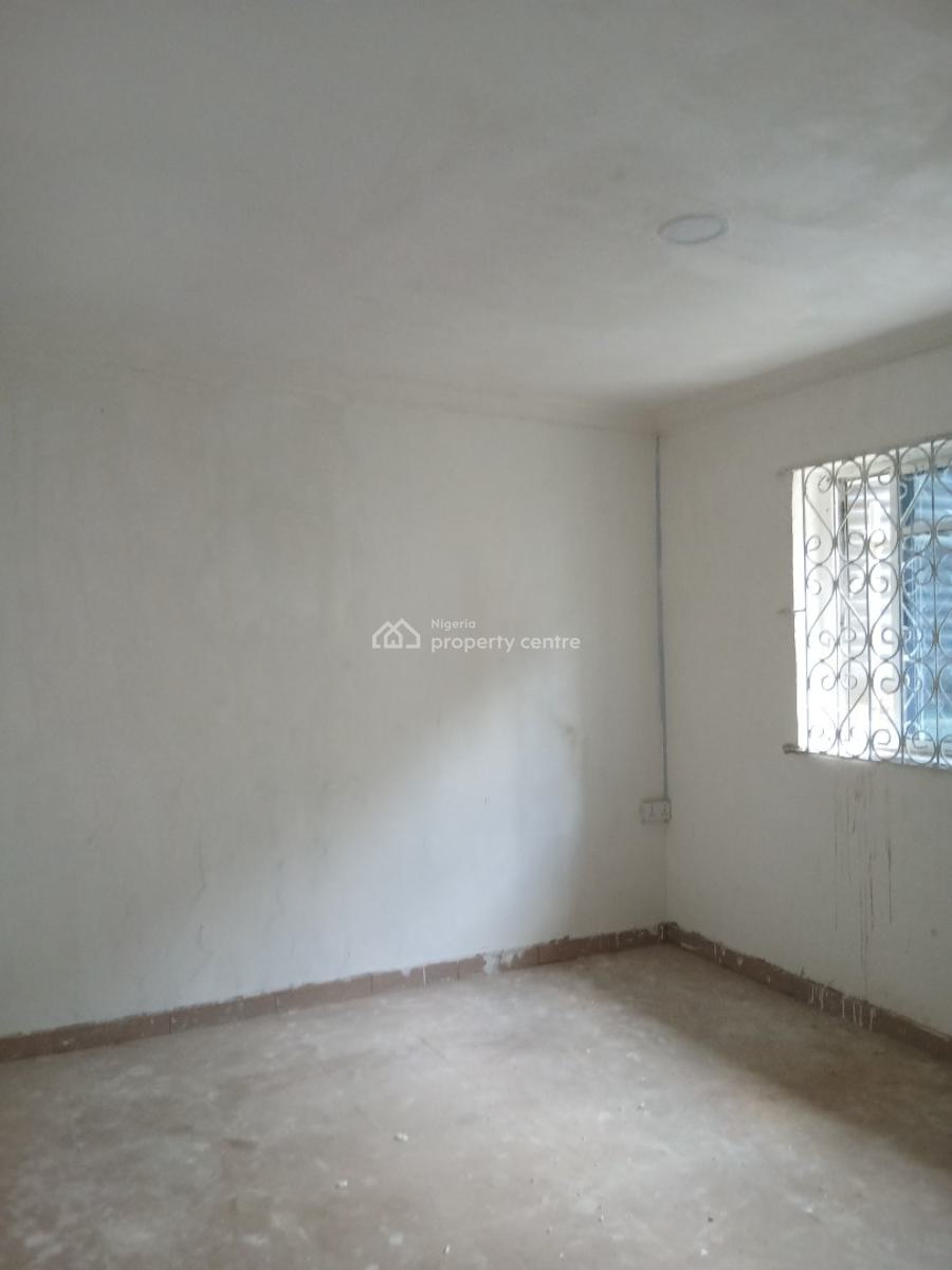 Superb Executive Three Bedroom, Yaba, Lagos, Flat / Apartment for Rent