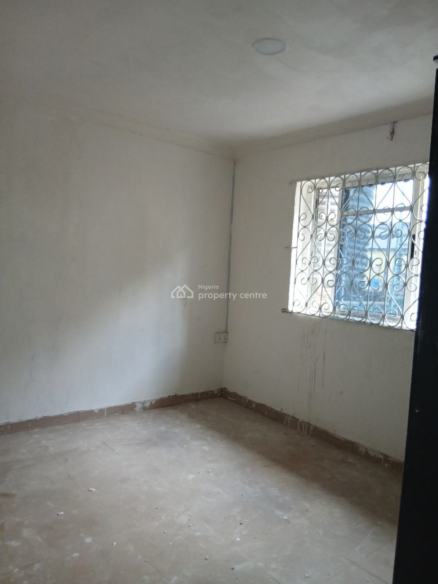 Superb Executive Three Bedroom, Yaba, Lagos, Flat / Apartment for Rent