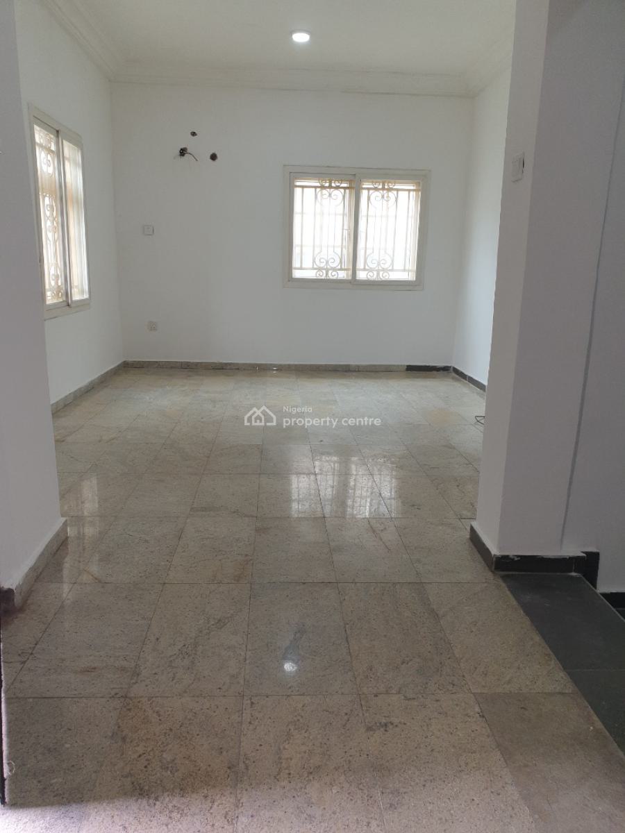 Spacious 2 Bedrooms Flat, Idado Estate, Lekki, Lagos, Flat / Apartment for Rent
