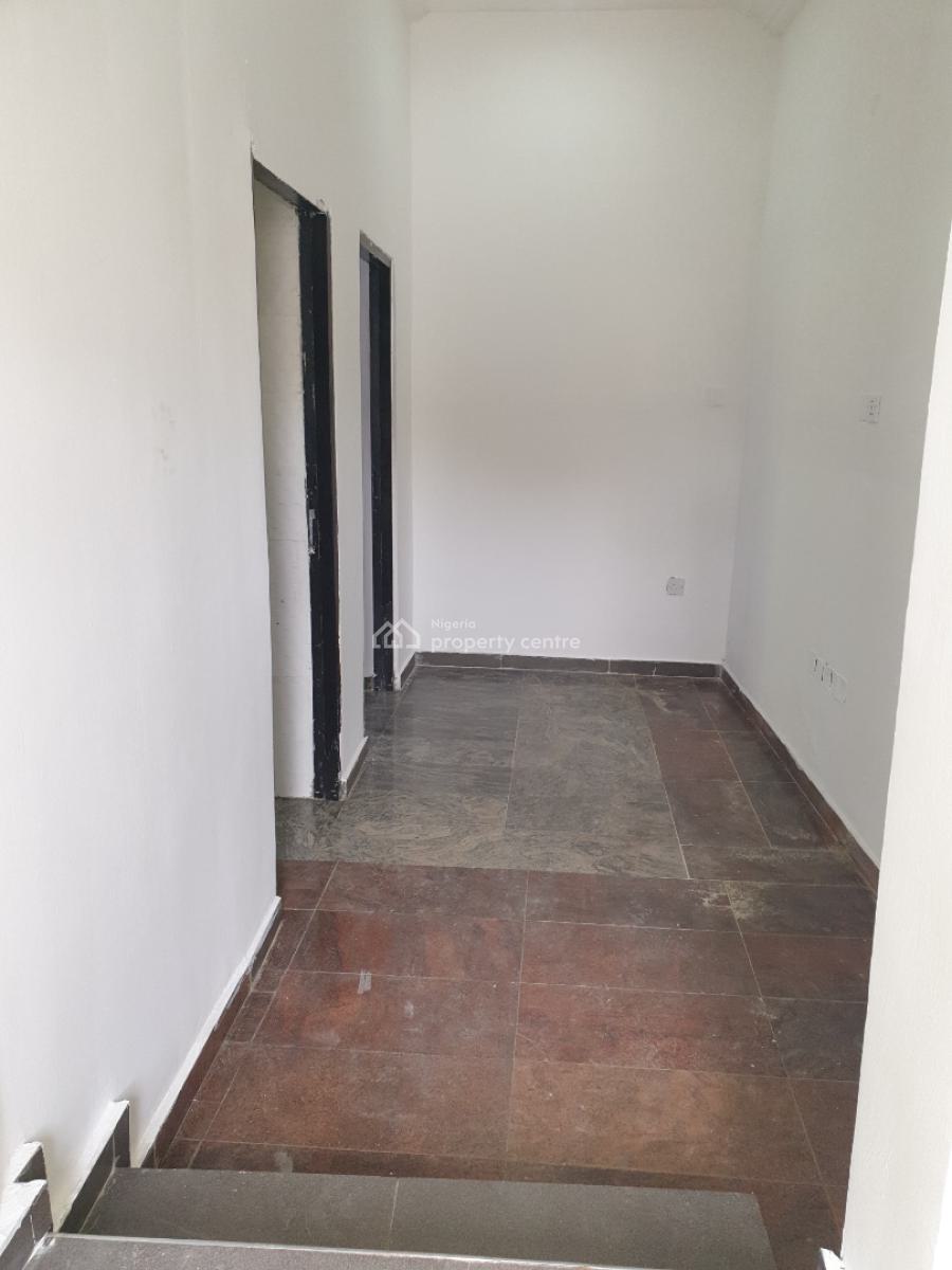 Spacious 2 Bedrooms Flat, Idado Estate, Lekki, Lagos, Flat / Apartment for Rent