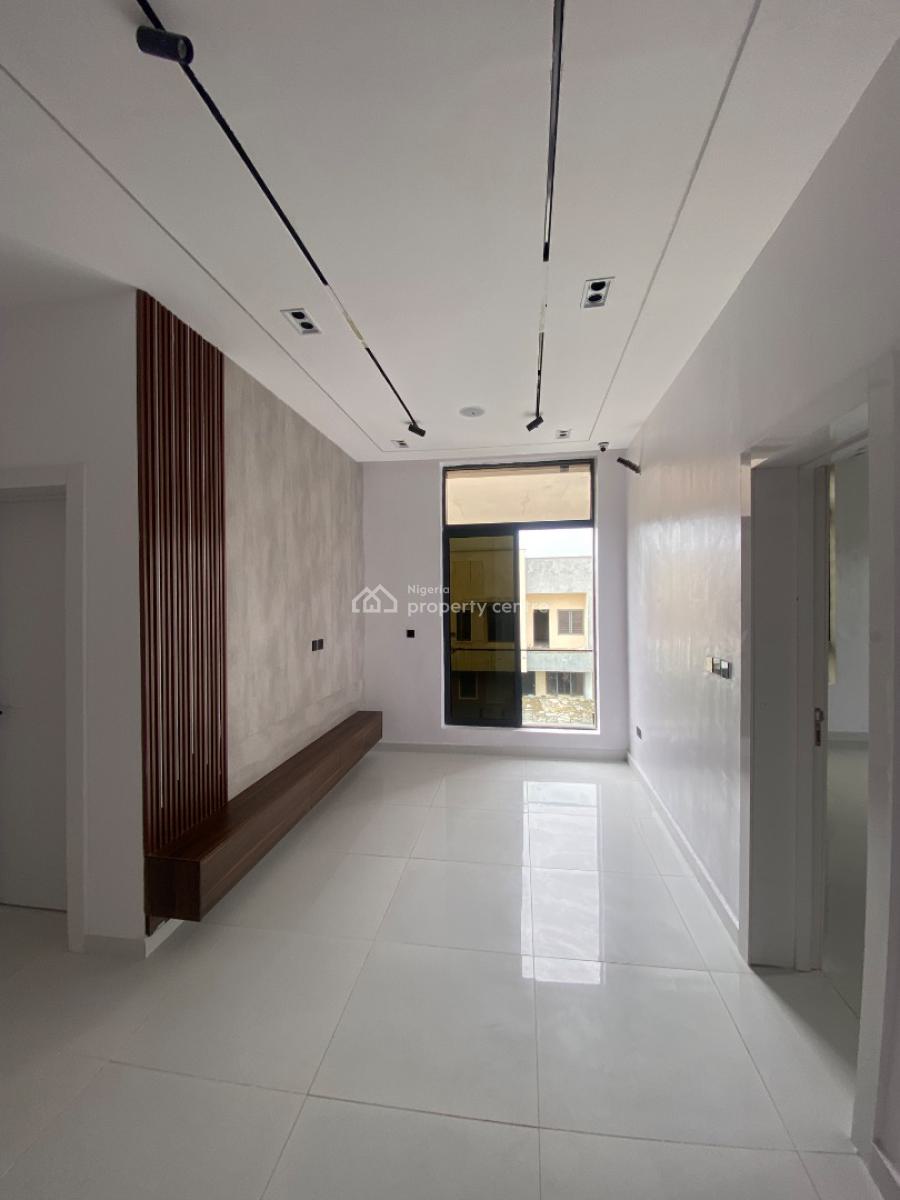 Lovely 5 Bed Duplex in a Gated Estate, Lekki Conservative, Lekki, Lagos, Detached Duplex for Sale