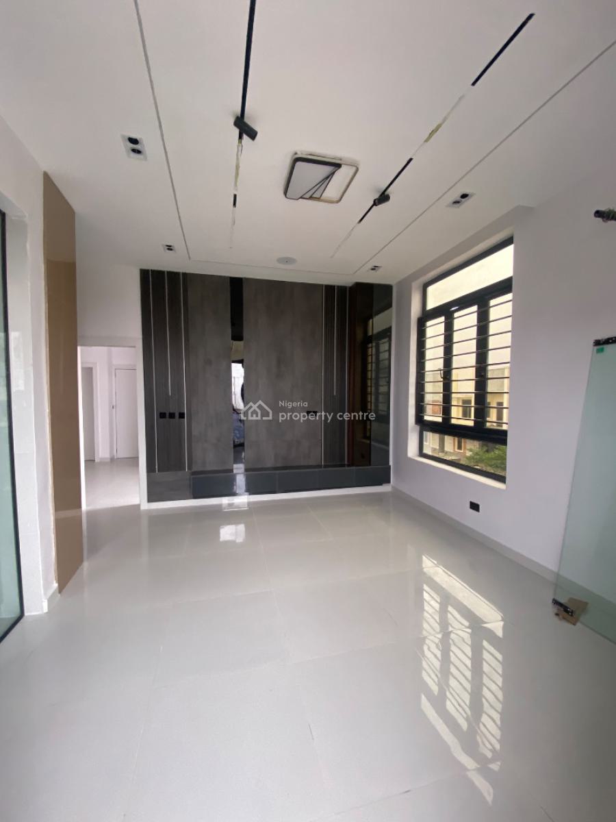 Lovely 5 Bed Duplex in a Gated Estate, Lekki Conservative, Lekki, Lagos, Detached Duplex for Sale