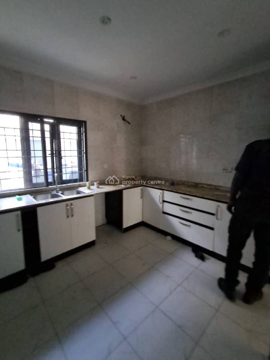 Fully Serviced 3-bedroom Apartment on Ground Floor, Orchid Road Lekki, Lekki, Lagos, Flat / Apartment for Rent