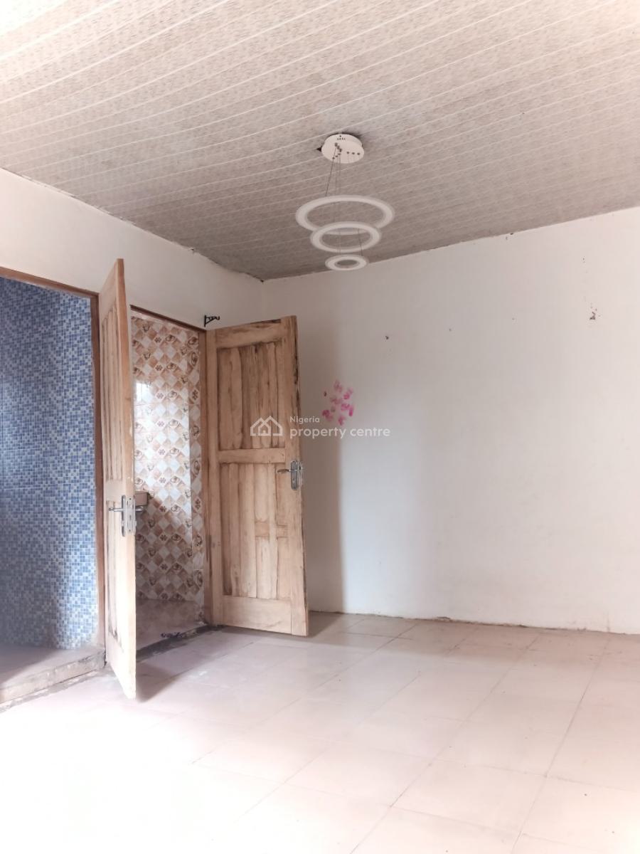 a Lovely Spacious Room Self Contain Upstairs Apartment., Royal Palmwill Estate Badore Road, Badore, Ajah, Lagos, Self Contain (single Rooms) for Rent