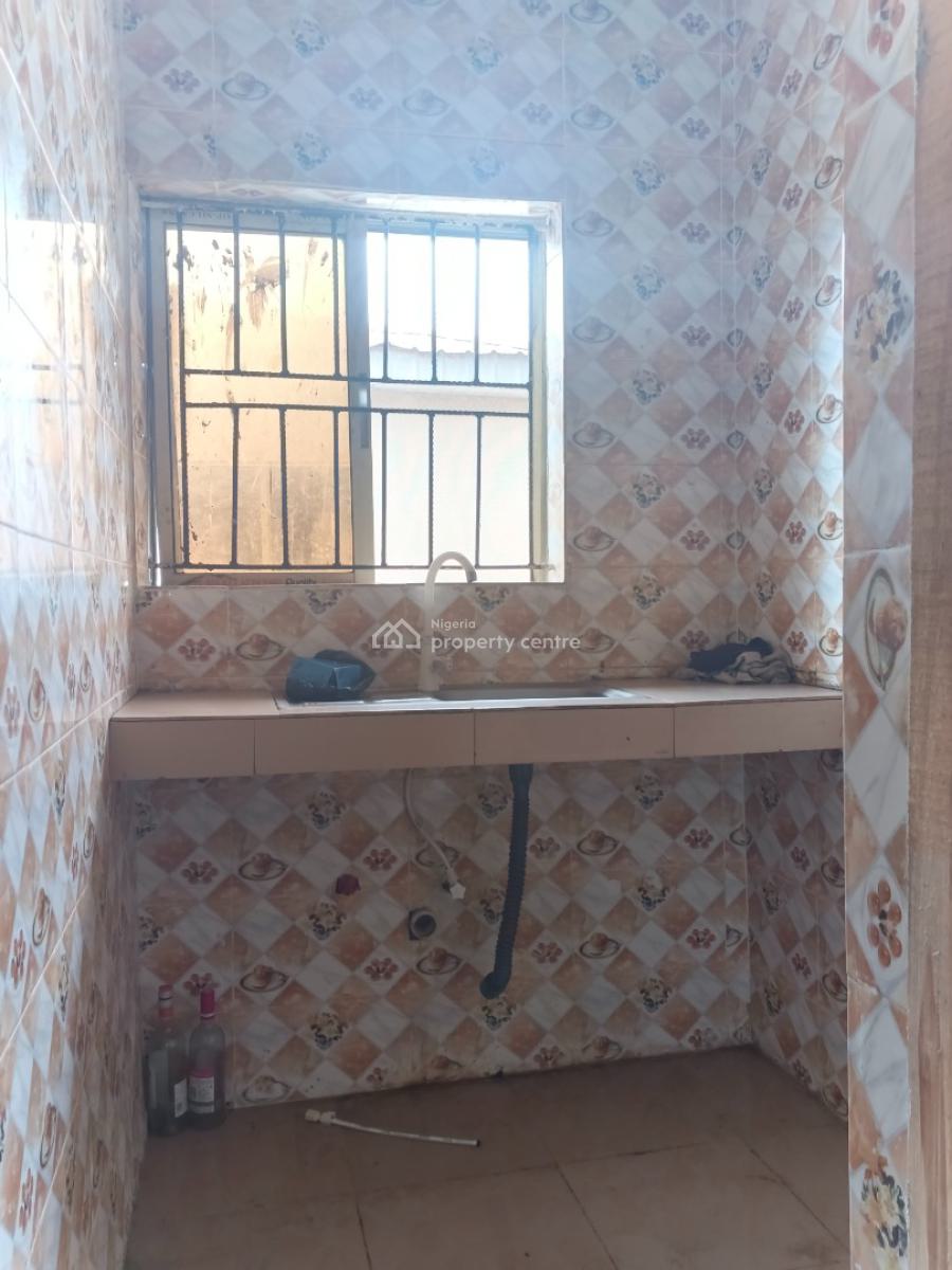 a Lovely Spacious Room Self Contain Upstairs Apartment., Royal Palmwill Estate Badore Road, Badore, Ajah, Lagos, Self Contain (single Rooms) for Rent