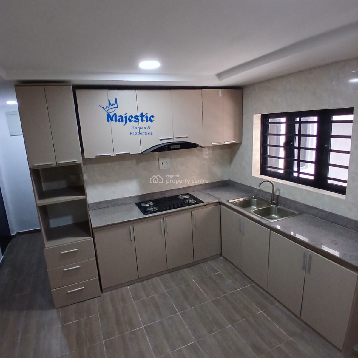 an Exquisite 4 Bedroom Terrace with 1 Study Rm, 1 Bq in Ologolo, Lekki, Ologolo, Lekki, Lagos, Semi-detached Duplex for Sale