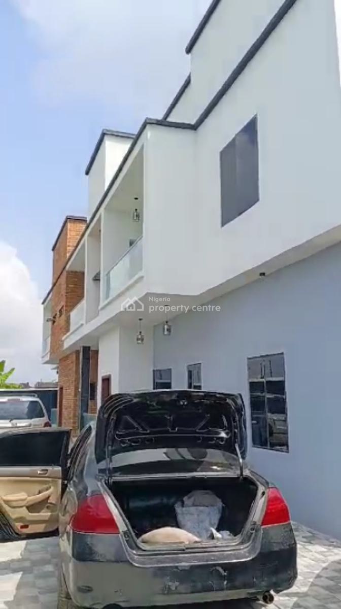 Well Mainly 1bedroom Flat, Golf Road, Awoyaya, Ibeju Lekki, Lagos, Mini Flat (room and Parlour) for Rent