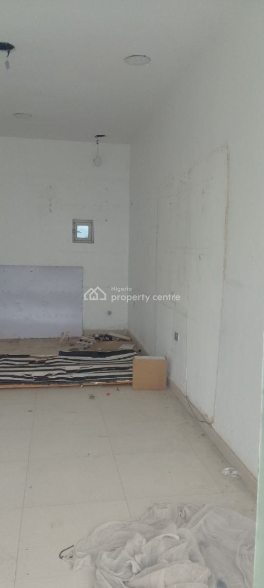 a a Spacious Office/shop Space, Orchid Road Eleganza, Lekki, Lagos, Shop for Rent