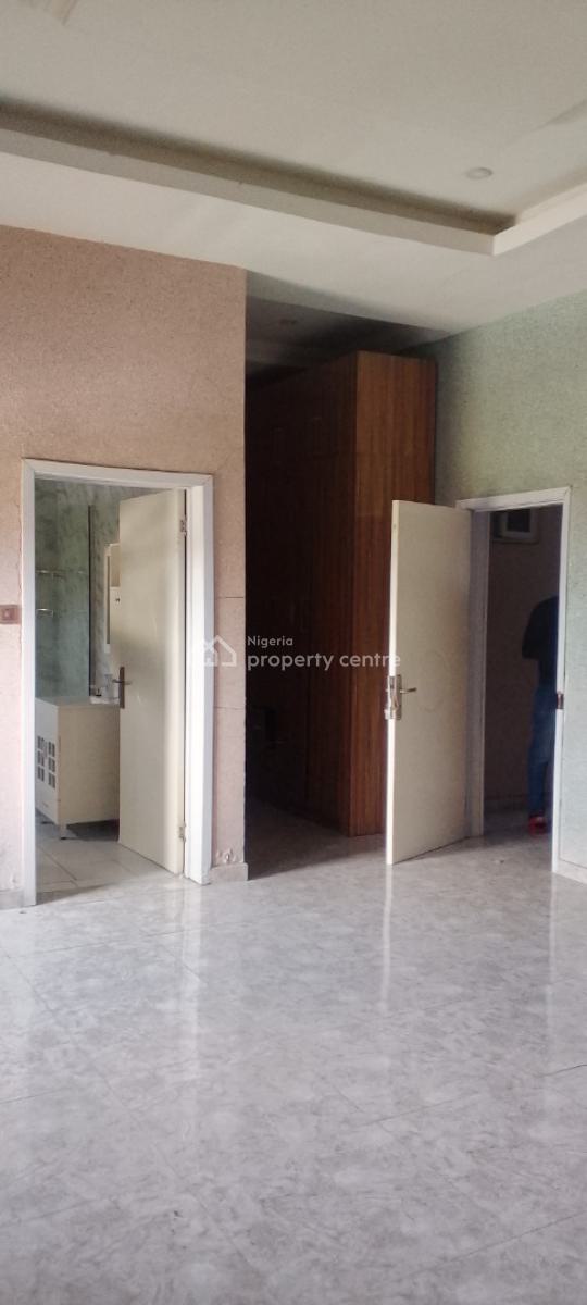 a Luxurious 4 Bedroom Duplex, Orchid Road , Estate, Lekki, Lagos, Terraced Duplex for Rent