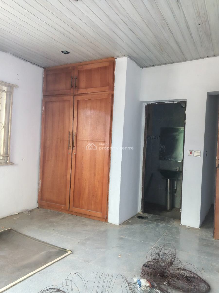 a Lovely 2bedroom Flat Upstairs Apartment in a Secured Estate, L&k Estate Owode Off Langbasa Road, Ado, Ajah, Lagos, House for Rent