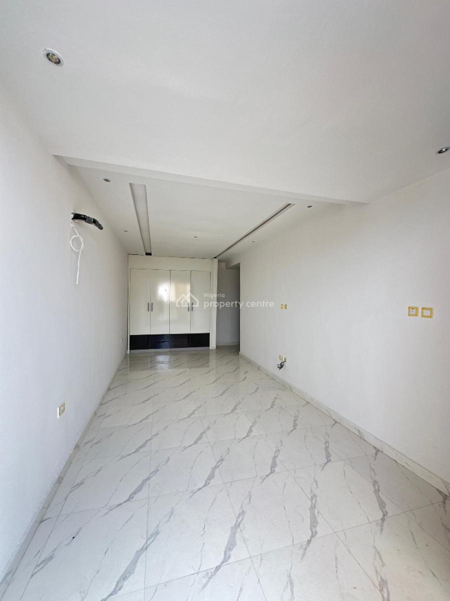 Aesthetically Pleasing 2bedroom Apartment with Pool, Lekki Phase 1, Lekki, Lagos, Flat / Apartment for Sale
