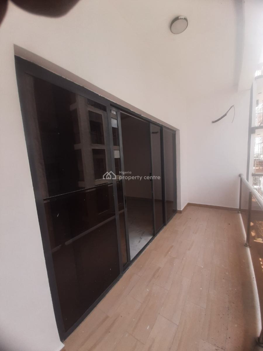 New and Serviced with 24/7 Power Supply 2 Bedroom En-suite Flat with F, Lekki Phase 1, Lekki, Lagos, Flat / Apartment for Sale