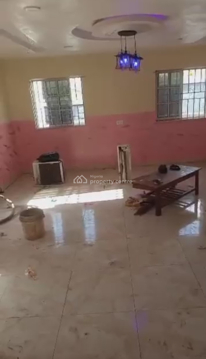 Three Bedroom Bungalow, Tsauni City,karfe Niger State, Suleja, Niger, Semi-detached Bungalow for Sale