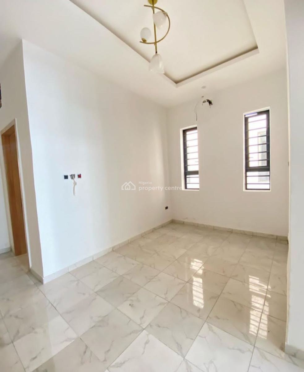 4, Before 2nd Toll Gate, Osapa, Lekki, Lagos, Semi-detached Duplex for Rent