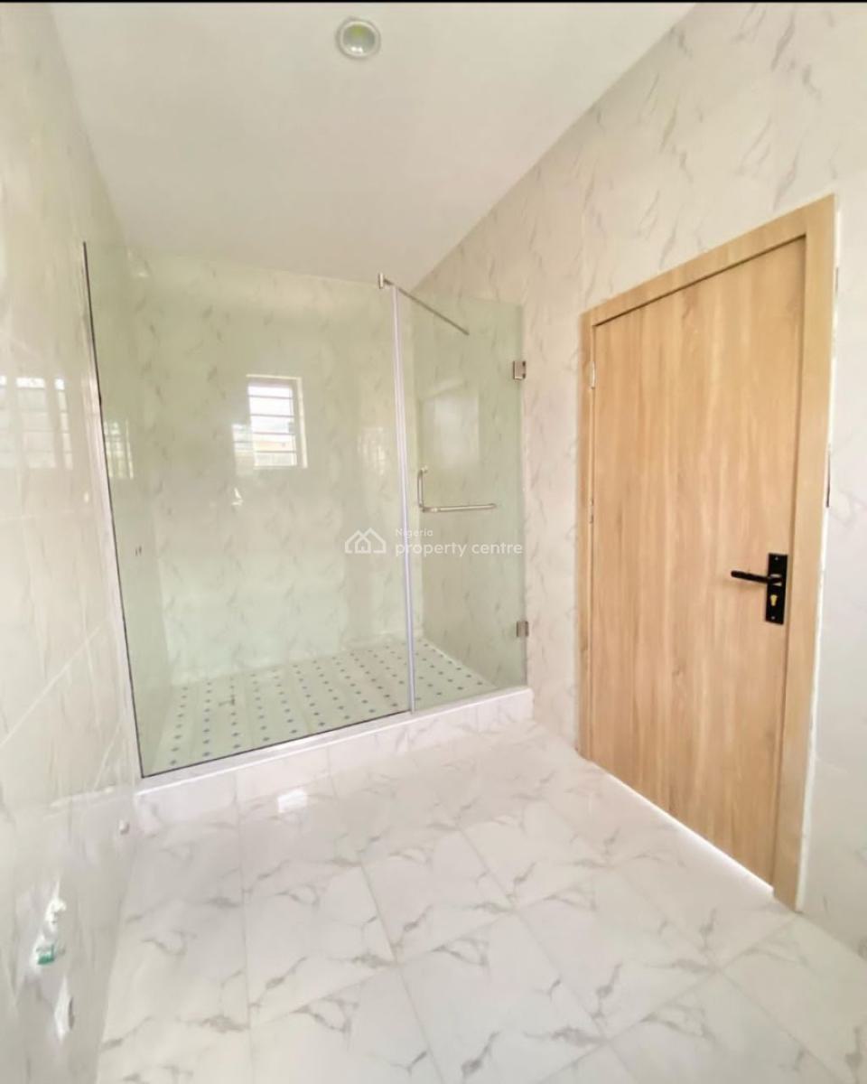 4, Before 2nd Toll Gate, Osapa, Lekki, Lagos, Semi-detached Duplex for Rent