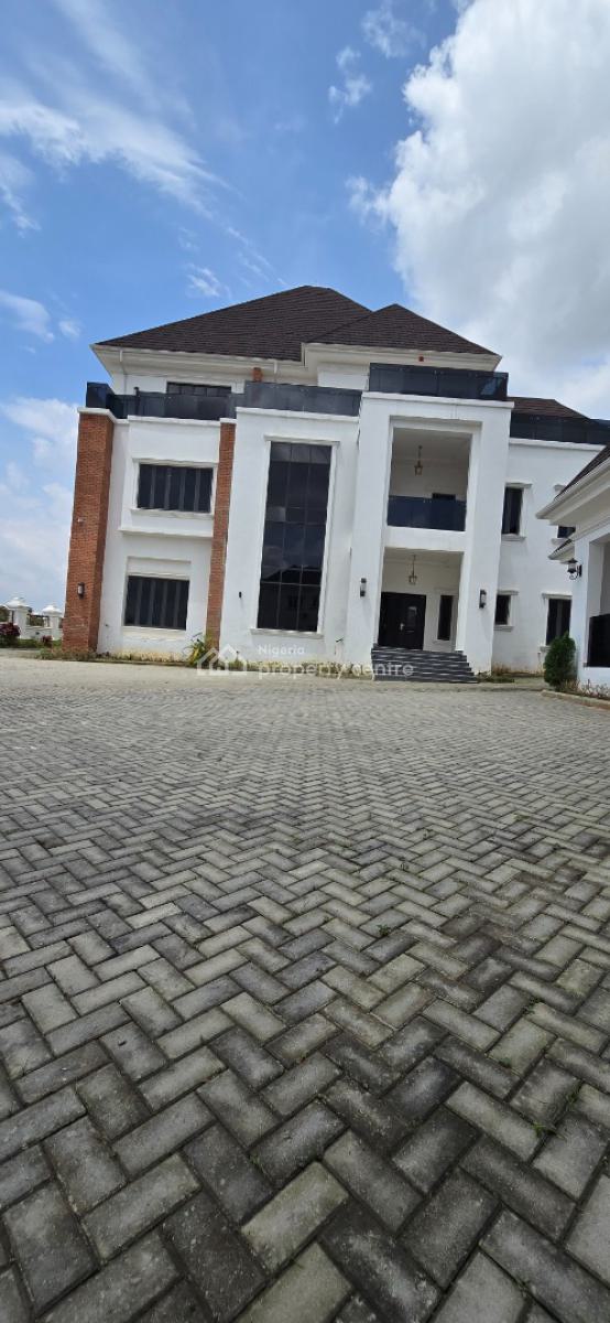 7 Bedroom Fully Detached Duplex with 2 Rooms Bq, Guest Chalet, Pool, Guzape District, Abuja, Detached Duplex for Sale