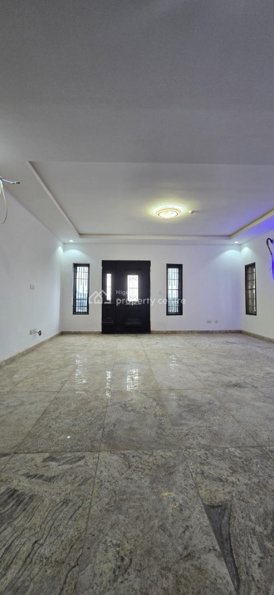 7 Bedroom Fully Detached Duplex with 2 Rooms Bq, Guest Chalet, Pool, Guzape District, Abuja, Detached Duplex for Sale