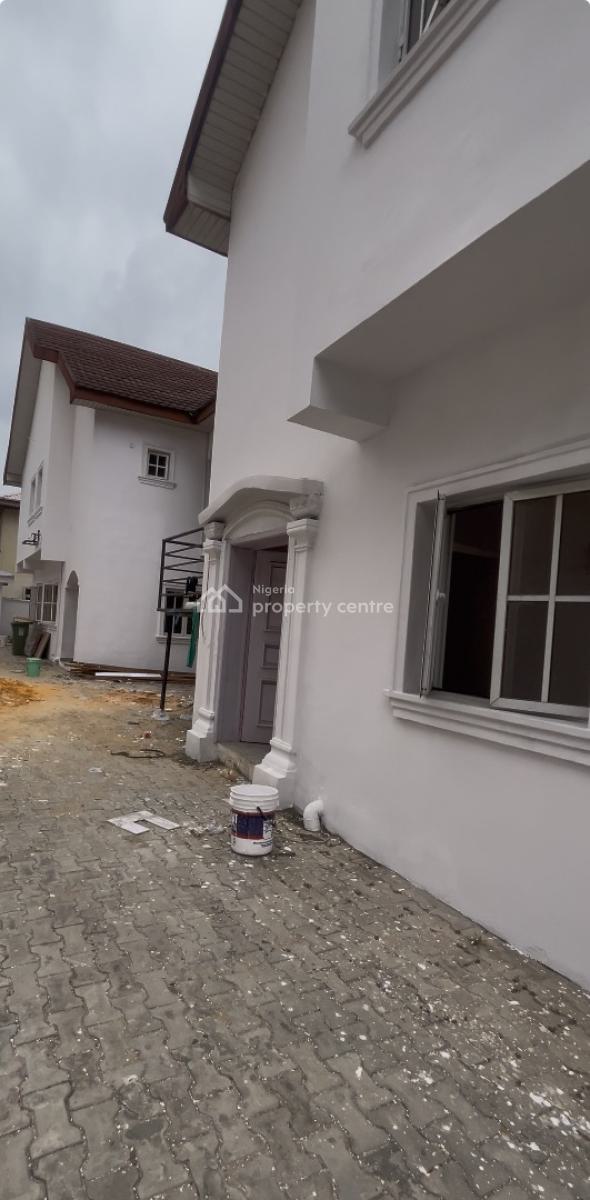 Newly Renovated 4bedroom Semi Detached Duplex, Lekki Phase 1, Lekki, Lagos, Semi-detached Duplex for Rent