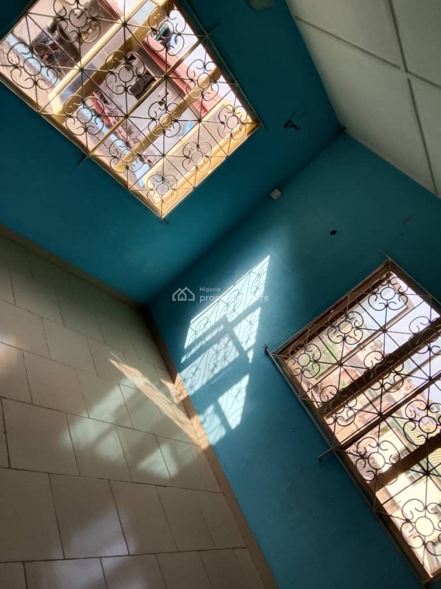 Spacious 3 Bedroom Flat Apartment, Olawaiye Estate, Olowora, Magodo, Lagos, Flat / Apartment for Rent