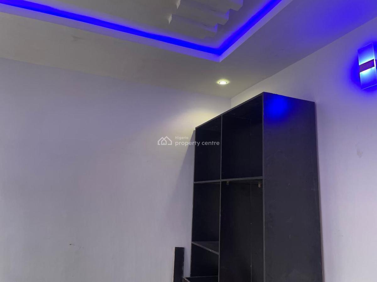 Luxurious 2 Bedroom Apartment Upstairs, Ogunfayo Awoyaya Ibeju Lekki Lagos, Ibeju Lekki, Lagos, Flat / Apartment for Rent