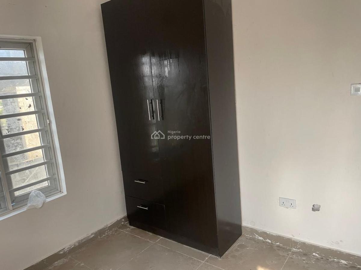 Luxurious 2 Bedroom Apartment Upstairs, Ogunfayo Awoyaya Ibeju Lekki Lagos, Ibeju Lekki, Lagos, Flat / Apartment for Rent