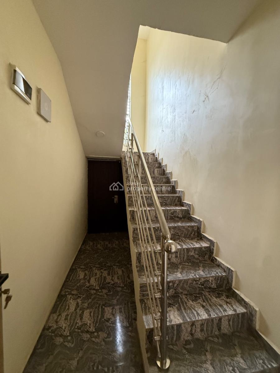 Tastefully Built Massive 8 Bedroom Detached with 2 Bed Basement Bq, Naffvalley Estate, Asokoro District, Abuja, Detached Duplex for Rent